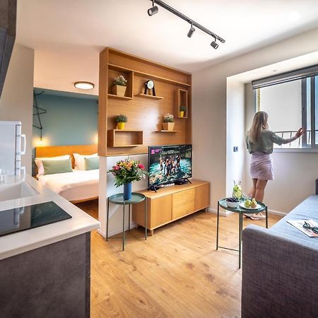 The Six Days Stylish One Bedroom Apartments Eilat Buitenkant foto