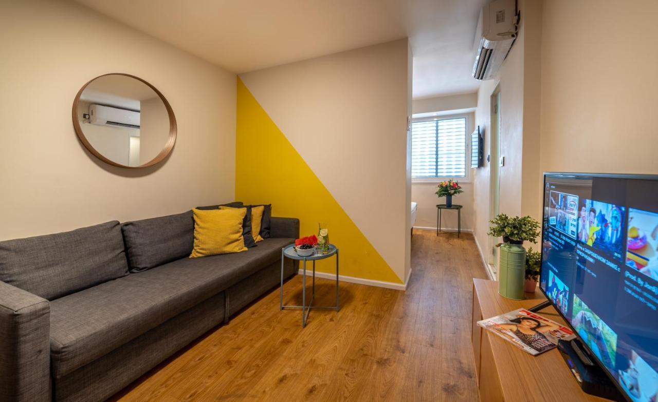 The Six Days Stylish One Bedroom Apartments Eilat Buitenkant foto